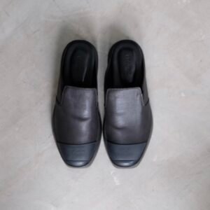 Untitlab Slipon Leather Mules Black